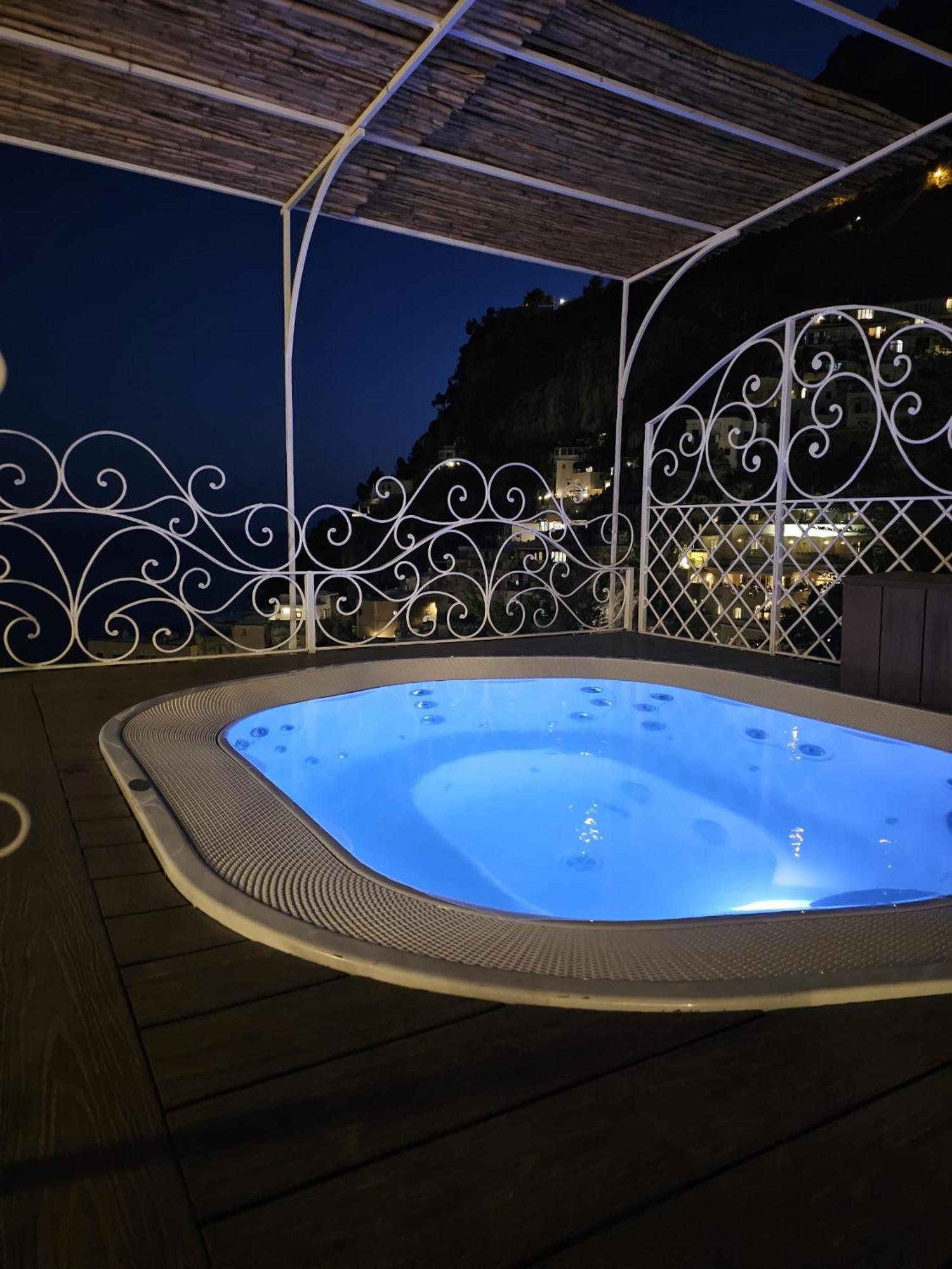 פוזיטנו La Bizantina Luxury Villa מראה חיצוני תמונה